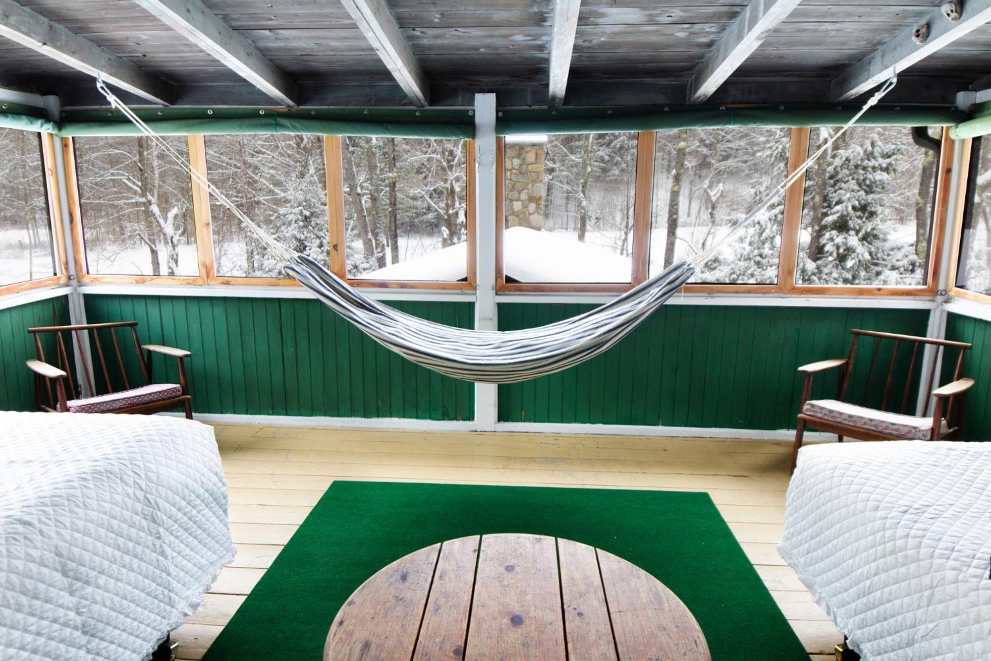 Trails End Inn Keene Valley Exterior photo